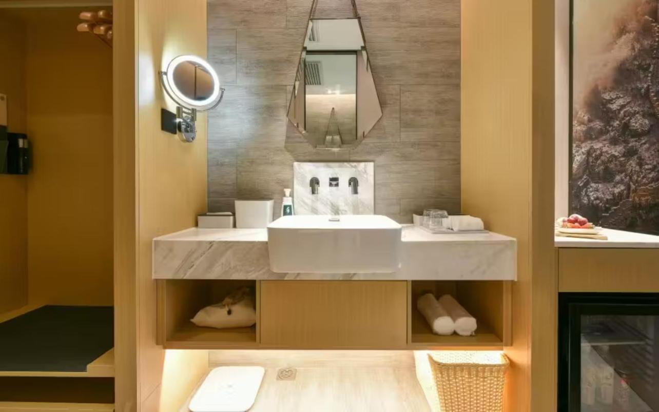 Atour Hotel Wangjing Soho Пекин Экстерьер фото